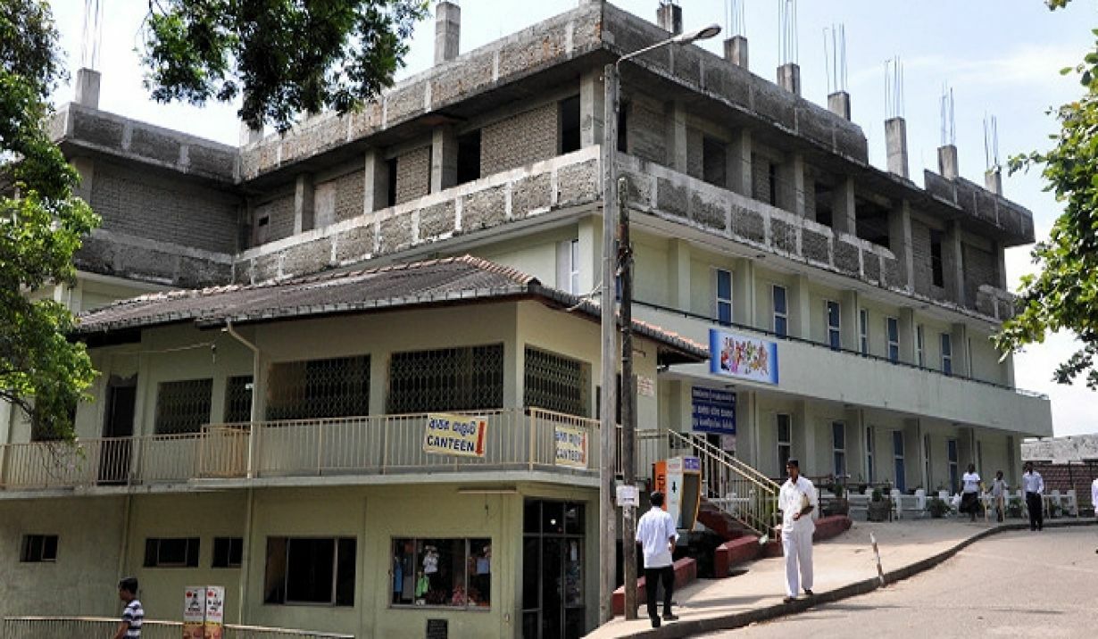 Nisansala Homestay Kandy Deiyannewela Buitenkant foto