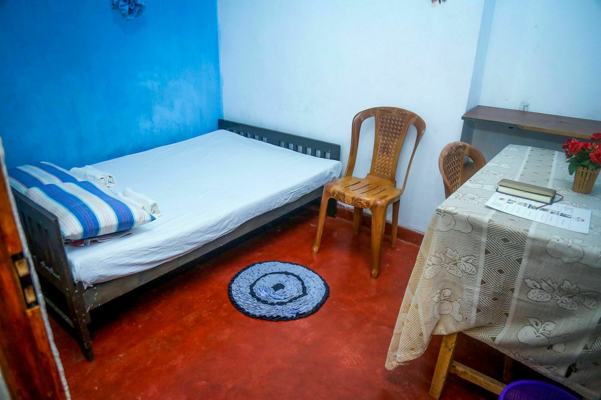 Nisansala Homestay Kandy Deiyannewela Buitenkant foto